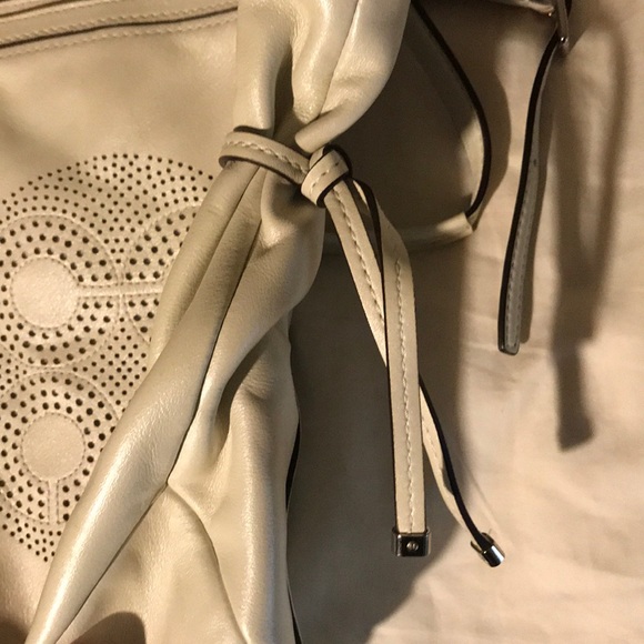 White mini tote - Picture 5 of 5